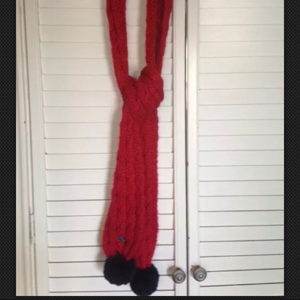 A&F Acrylic Knit Scarf NWOT - Picture 2 of 2